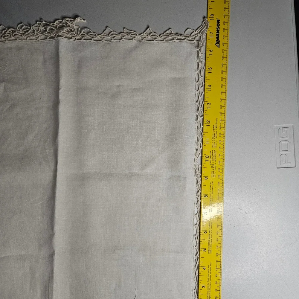 Vintage Cream Linen Napkins Hand Embroidered Floral Crocheted Lace Trim Set of 2